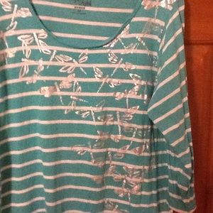High Fifth  Top Size 2X  In very good condition